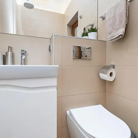 Bohemia - New With Stylish Design *