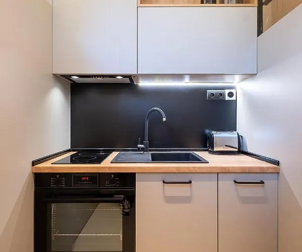 Bohemia - New With Stylish Design