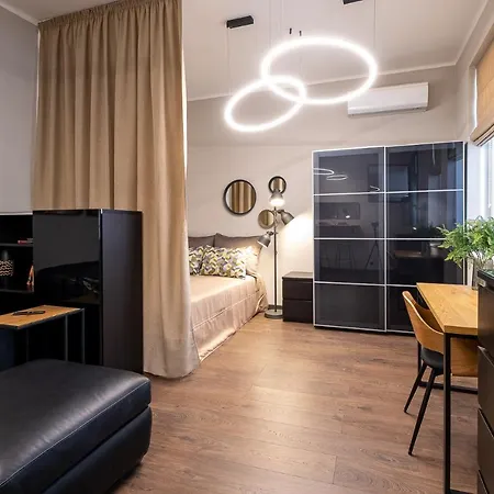 Bohemia - New With Stylish Design Sofia